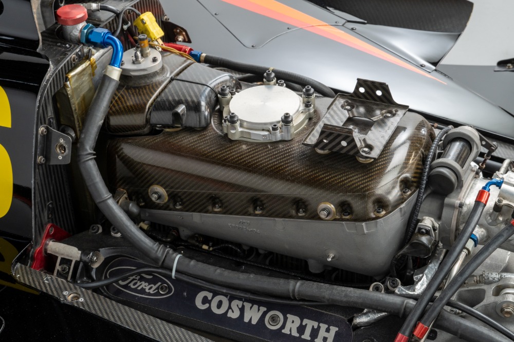 Used 2000 Lola-Ford B2K/00 Indy Car Used 2000 Lola-Ford B2K/00 Indy Car for sale $129,900 at Cauley Ferrari in West Bloomfield MI 55