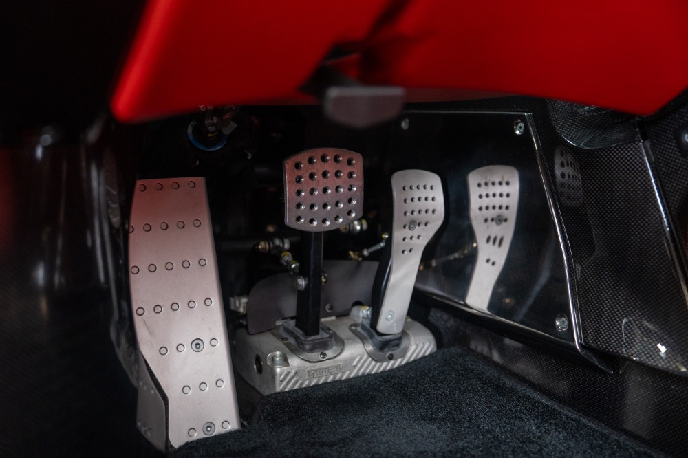 Used 2003 Ferrari Enzo Used 2003 Ferrari Enzo for sale Sold at Cauley Ferrari in West Bloomfield MI 20