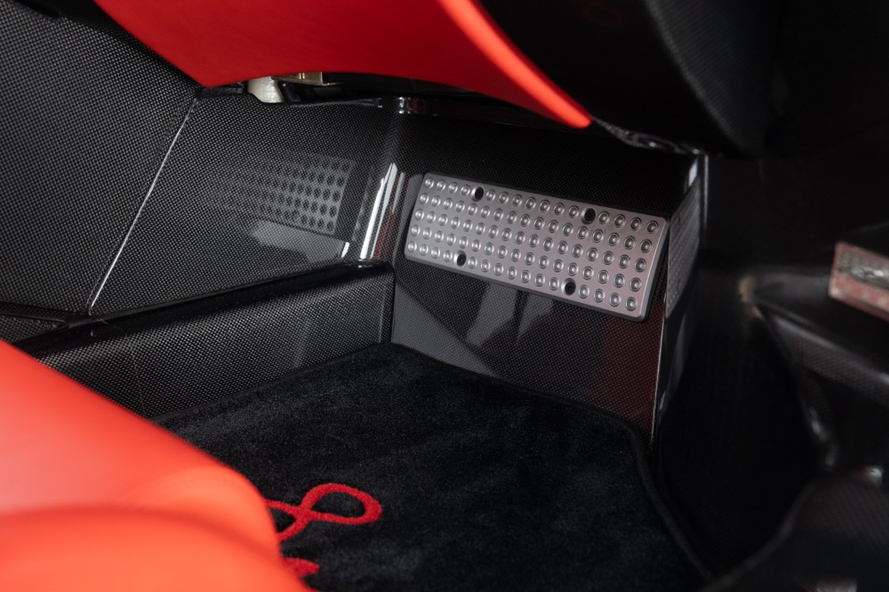 Used 2003 Ferrari Enzo Used 2003 Ferrari Enzo for sale Sold at Cauley Ferrari in West Bloomfield MI 56