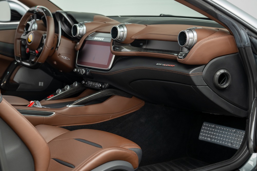 Used 2018 Ferrari GTC4Lusso Used 2018 Ferrari GTC4Lusso for sale Sold at Cauley Ferrari in West Bloomfield MI 54
