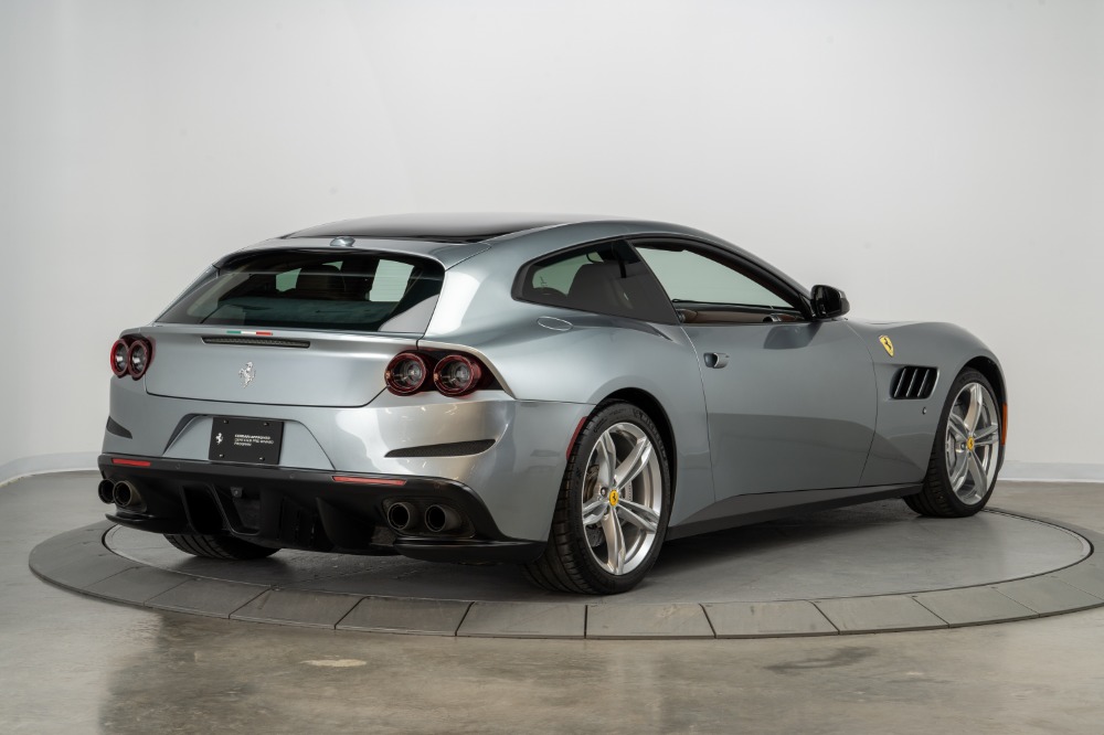 Used 2018 Ferrari GTC4Lusso Used 2018 Ferrari GTC4Lusso for sale Sold at Cauley Ferrari in West Bloomfield MI 6