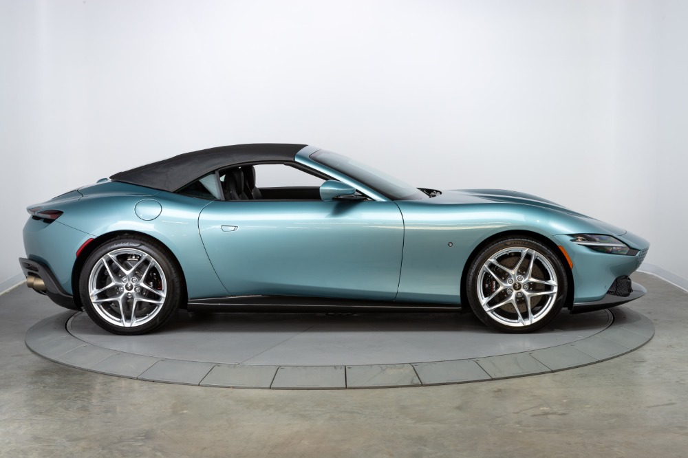 2024 Ferrari Roma Spider photo 13