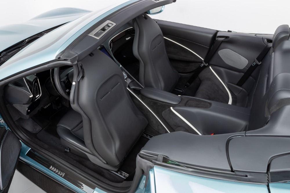 2024 Ferrari Roma Spider photo 31
