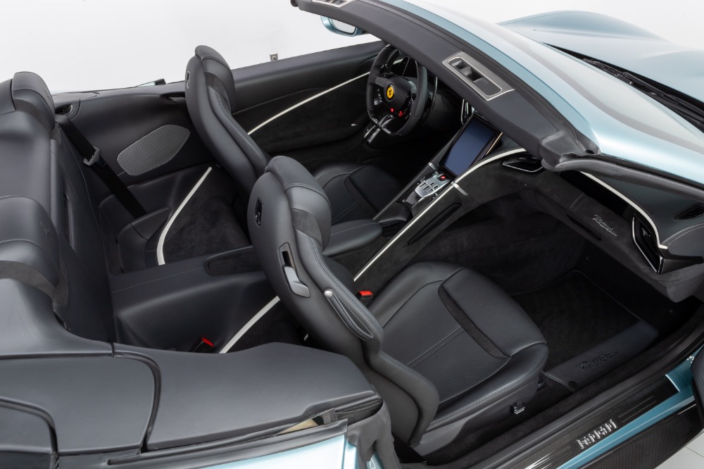 2024 Ferrari Roma Spider photo 35