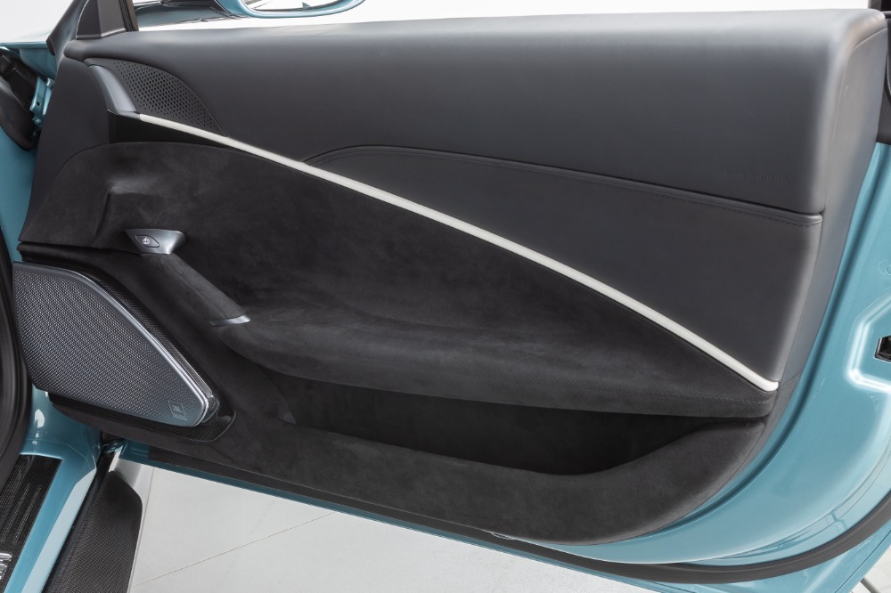 2024 Ferrari Roma Spider photo 36