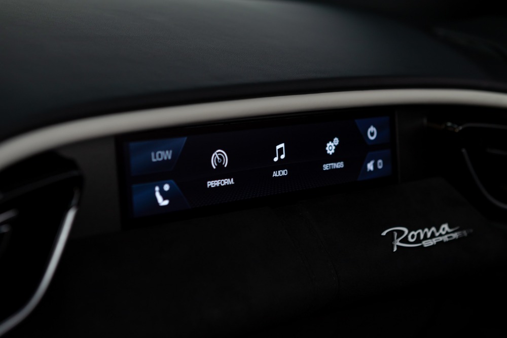 2024 Ferrari Roma Spider photo 57