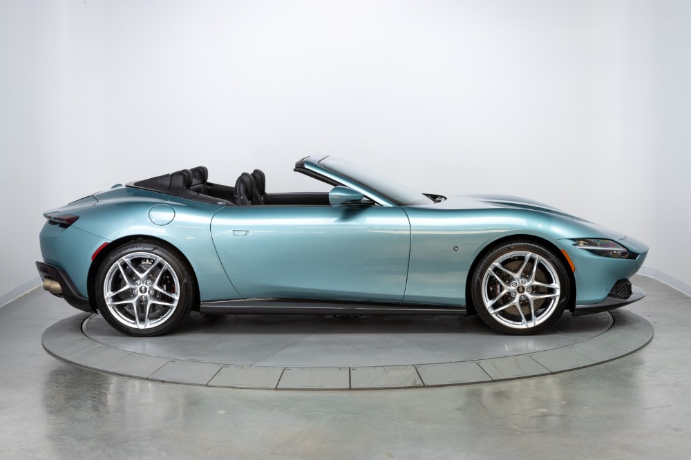 2024 Ferrari Roma Spider photo 4