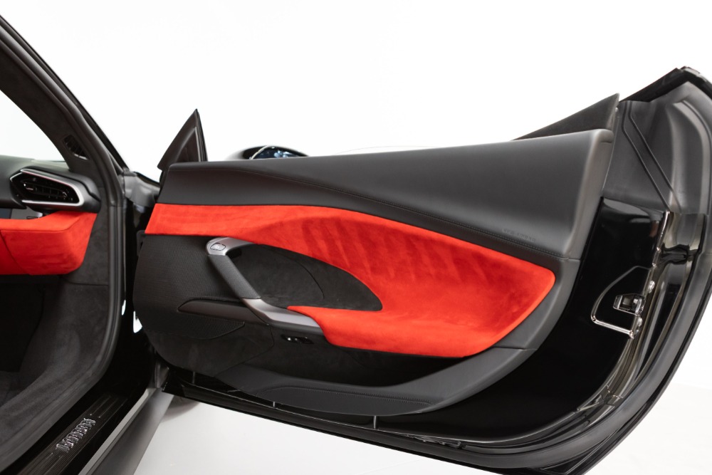 New 2025 Ferrari 296 GTS New 2025 Ferrari 296 GTS for sale Sold at Cauley Ferrari in West Bloomfield MI 60