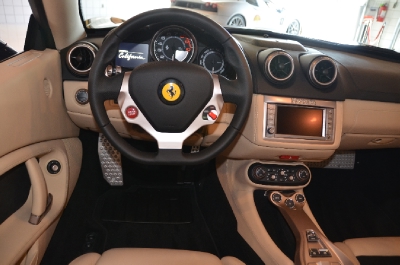 New 2014 Ferrari California New 2014 Ferrari California for sale Sold at Cauley Ferrari in West Bloomfield MI 17