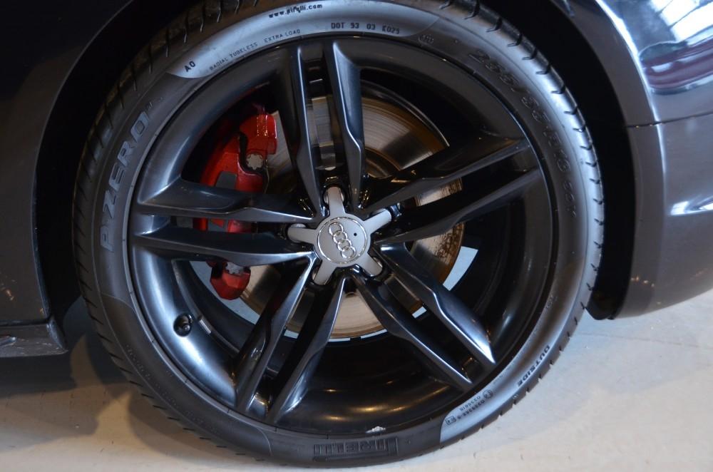 Used 2012 Audi S5 3.0T quattro Prestige Used 2012 Audi S5 3.0T quattro Prestige for sale Sold at Cauley Ferrari in West Bloomfield MI 18