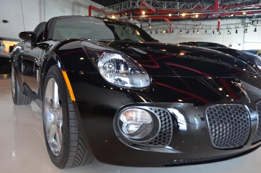 Used 2009 Pontiac Solstice GXP Used 2009 Pontiac Solstice GXP for sale Sold at Cauley Ferrari in West Bloomfield MI 12
