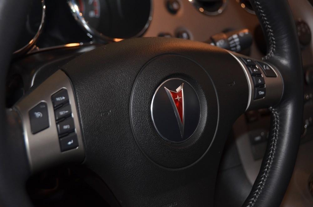 Used 2009 Pontiac Solstice GXP Used 2009 Pontiac Solstice GXP for sale Sold at Cauley Ferrari in West Bloomfield MI 26