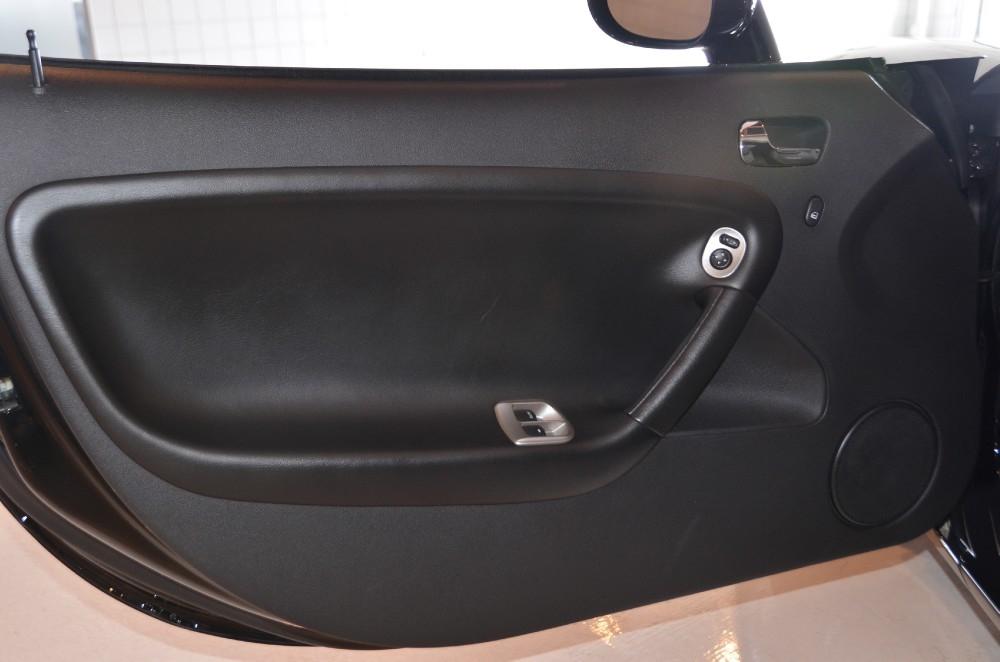 Used 2009 Pontiac Solstice GXP Used 2009 Pontiac Solstice GXP for sale Sold at Cauley Ferrari in West Bloomfield MI 28