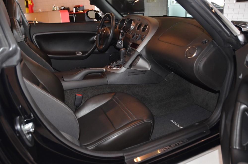 Used 2009 Pontiac Solstice GXP Used 2009 Pontiac Solstice GXP for sale Sold at Cauley Ferrari in West Bloomfield MI 30