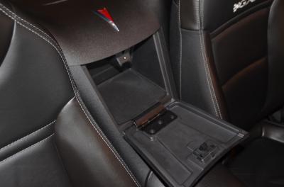 Used 2009 Pontiac Solstice GXP Used 2009 Pontiac Solstice GXP for sale Sold at Cauley Ferrari in West Bloomfield MI 32